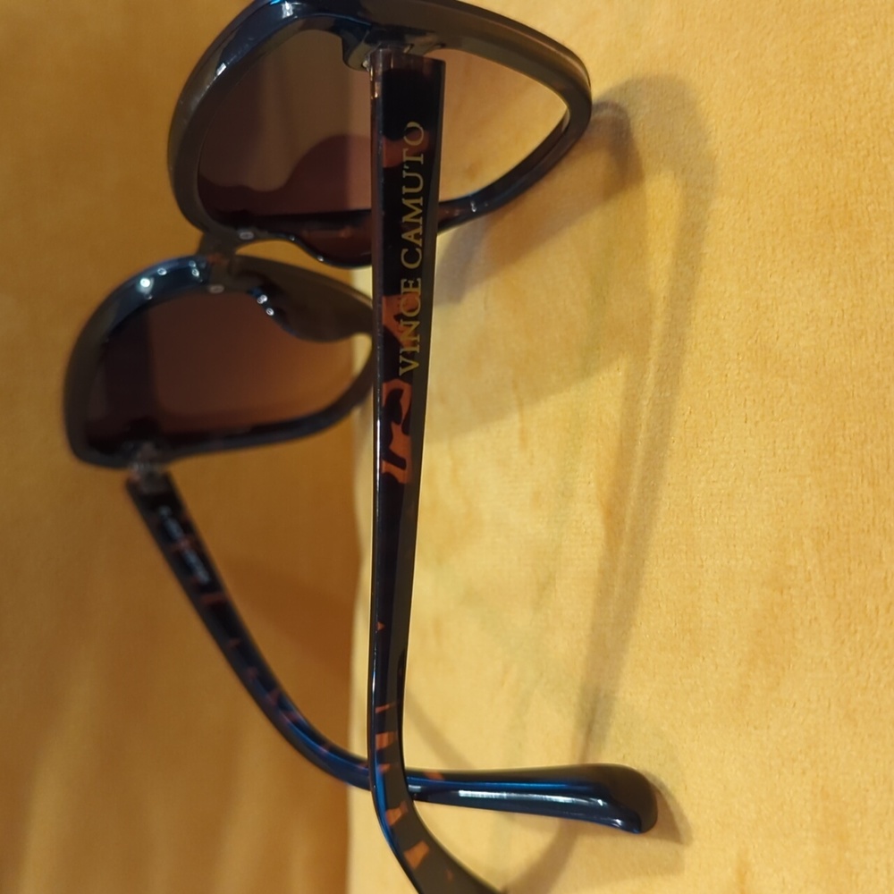 Vince Camuto Backframe Square Sunglasses - Brown - Picture 5 of 5